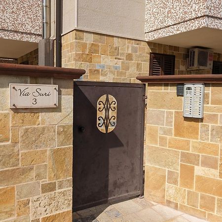 טאראנטו La Casa Dei Due Mari - Large Apartment With Parking מראה חיצוני תמונה