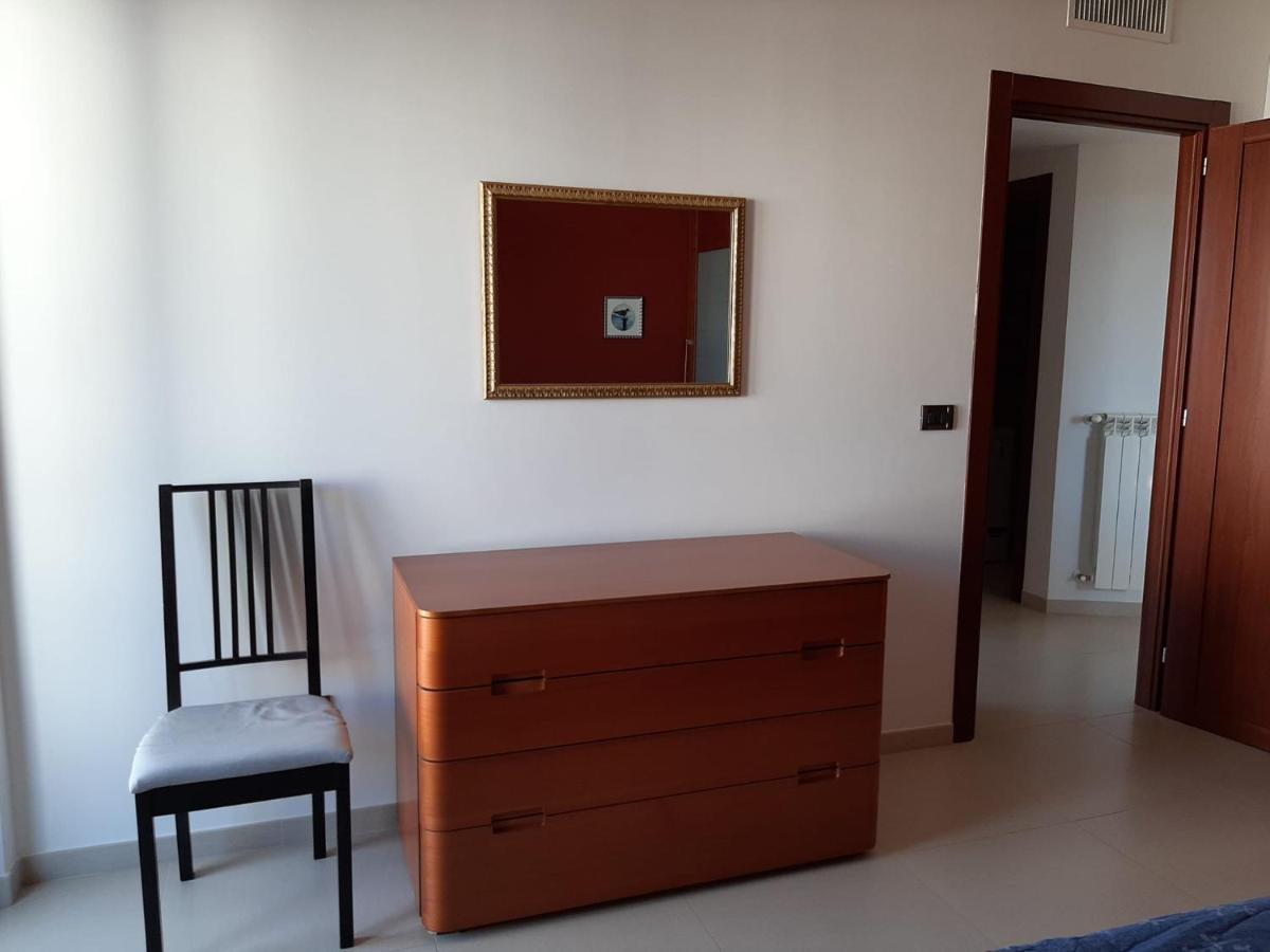 טאראנטו La Casa Dei Due Mari - Large Apartment With Parking מראה חיצוני תמונה