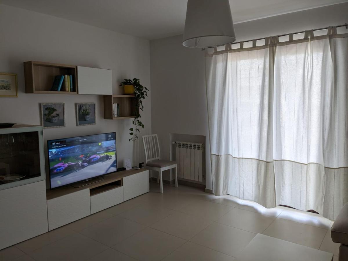 טאראנטו La Casa Dei Due Mari - Large Apartment With Parking מראה חיצוני תמונה